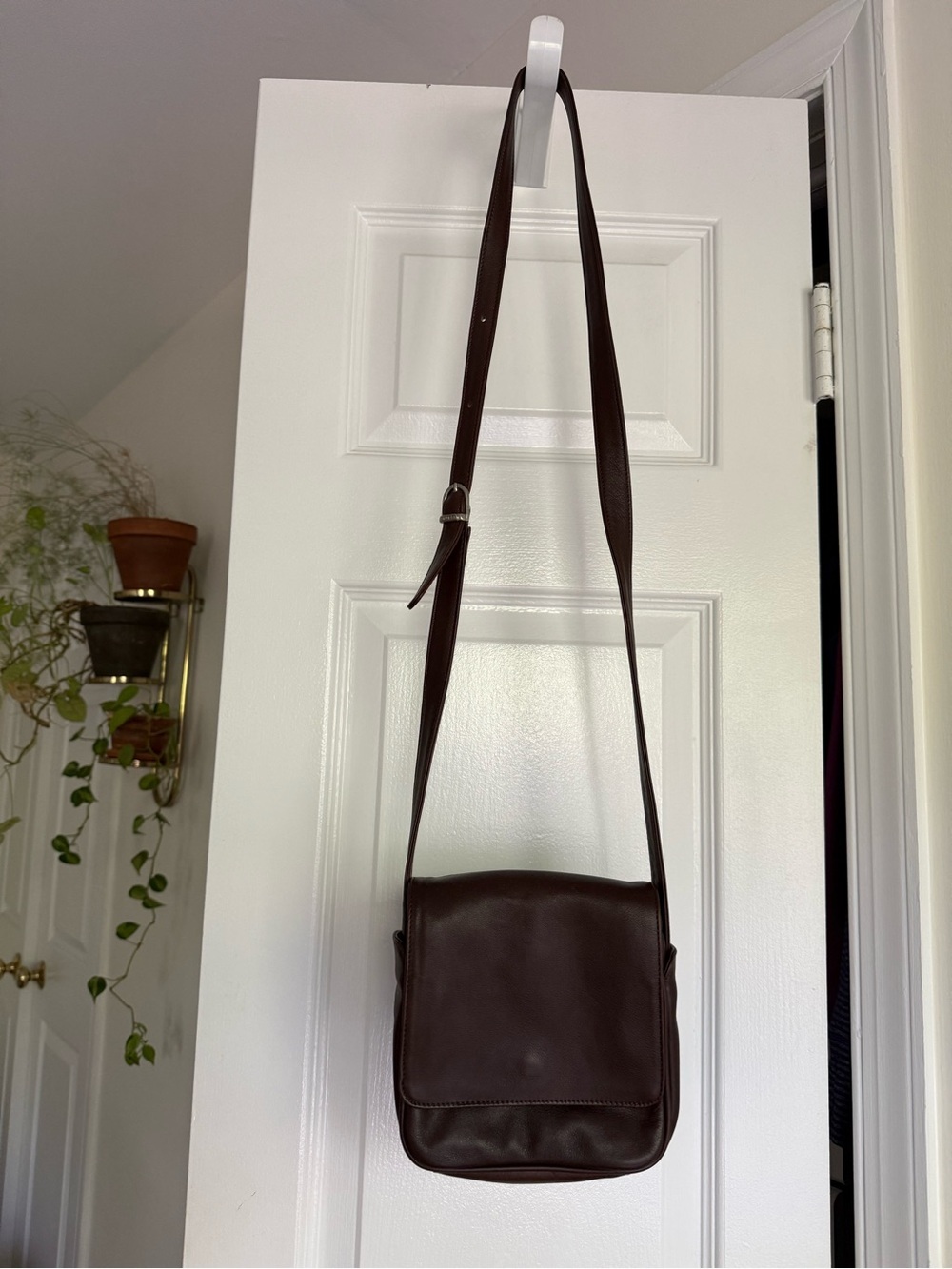 Vintage Italian Leather Crossbody Bag Dark Brown Adjustable Strap Mini Purse